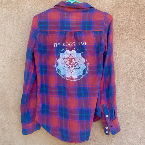 Heart Cave Flannel, Small